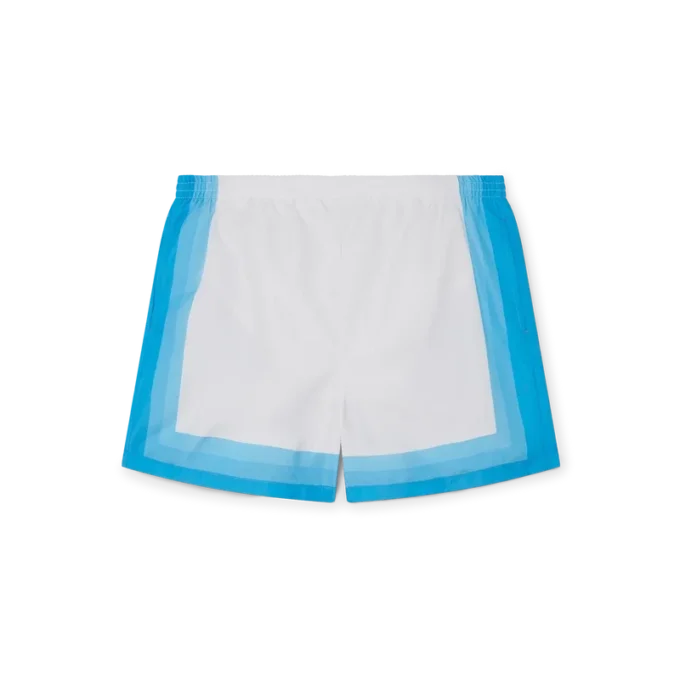 Badehose mit blauem Farbverlauf