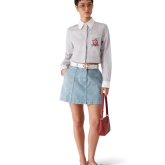 Baumwollhemd mit Nadelstreifen und Stickerei