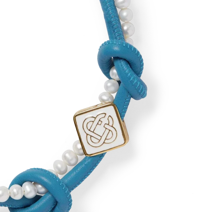 Blaue Knoten-Halskette Blaue Knoten-Halskette