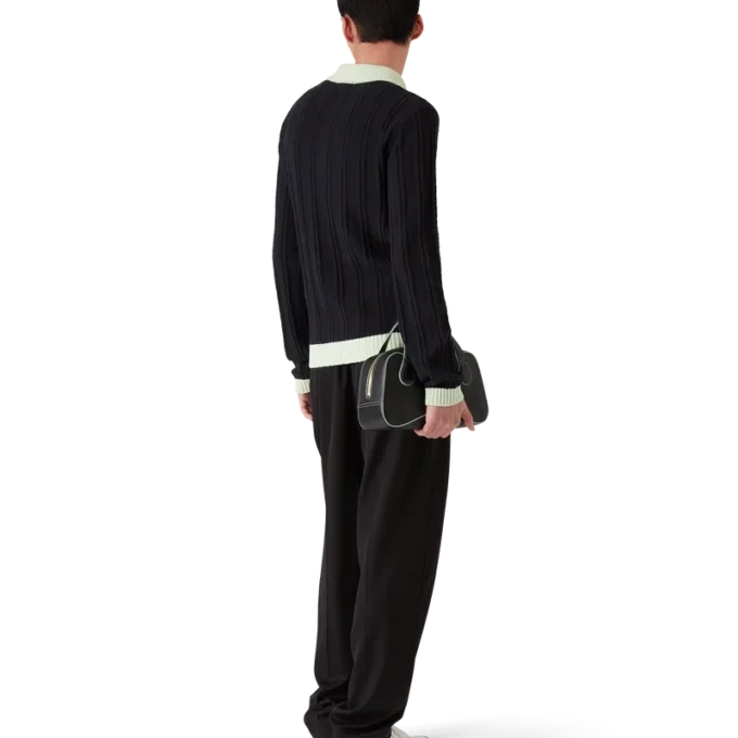 Bouclé-Poloshirt mit langen Ärmeln Bouclé-Poloshirt mit langen Ärmeln