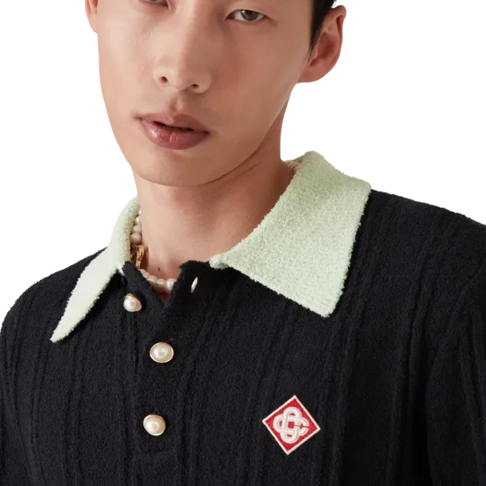 Bouclé-Poloshirt mit langen Ärmeln Bouclé-Poloshirt mit langen Ärmeln