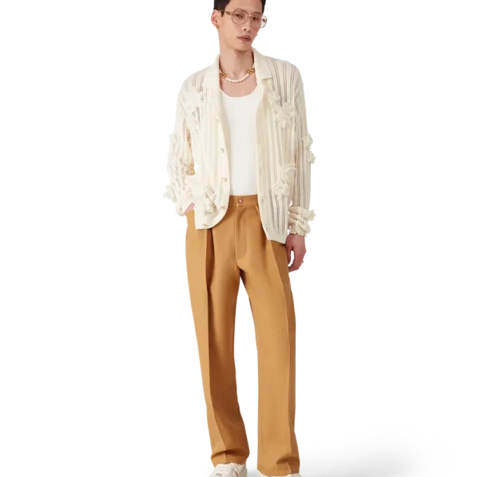 Chino aus Wolle mit Falten