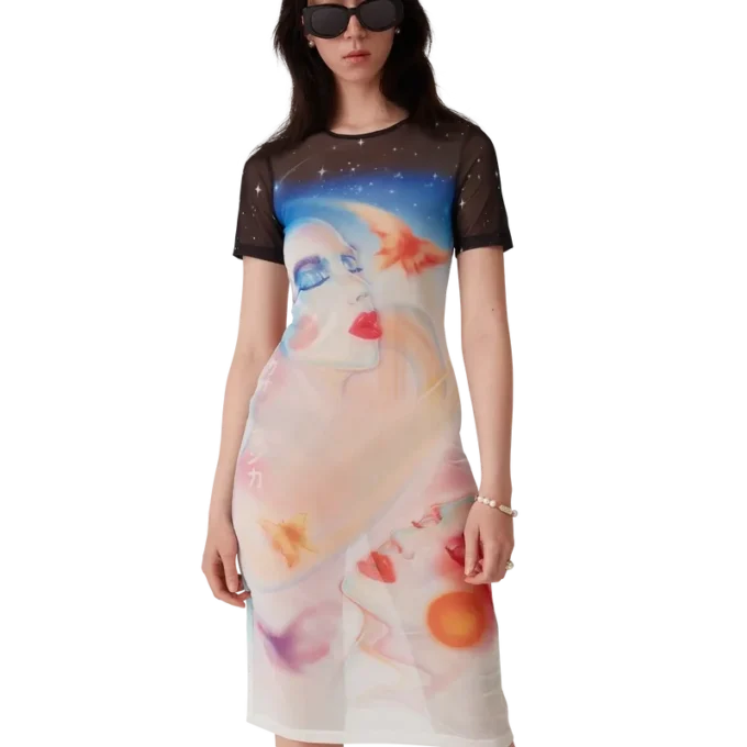 Galactic Connection Mesh-Kleid mit kurzen Ärmeln Galactic Connection Mesh-Kleid mit kurzen Ärmeln