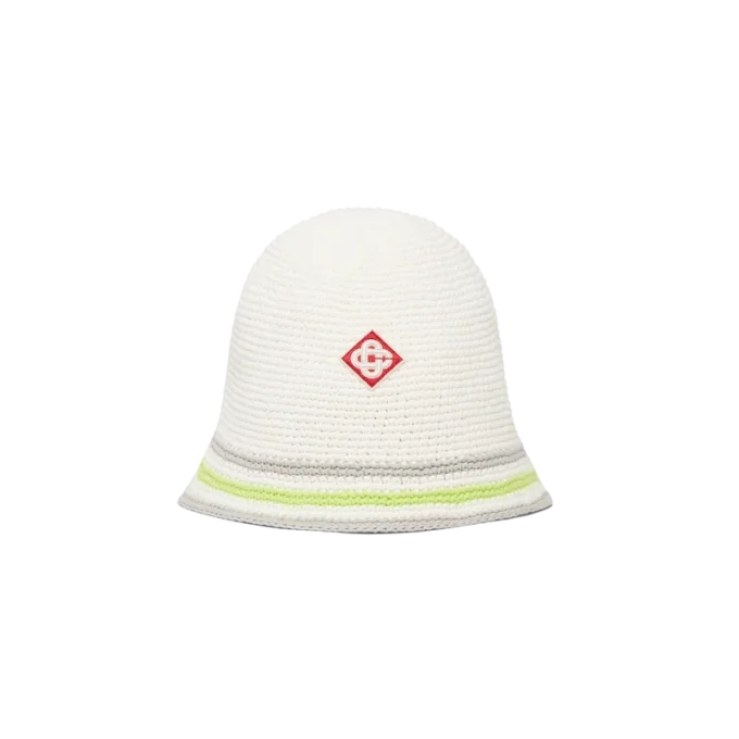 Gestreifte Häkelmütze