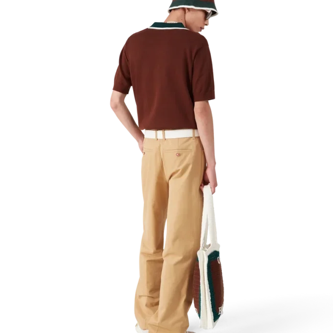 Gestreifte Häkelmütze