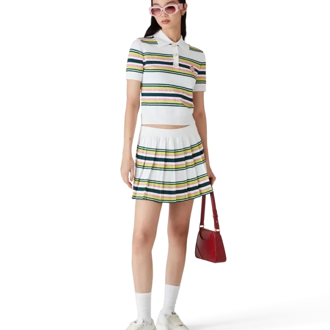 Gestreifter Faltenrock