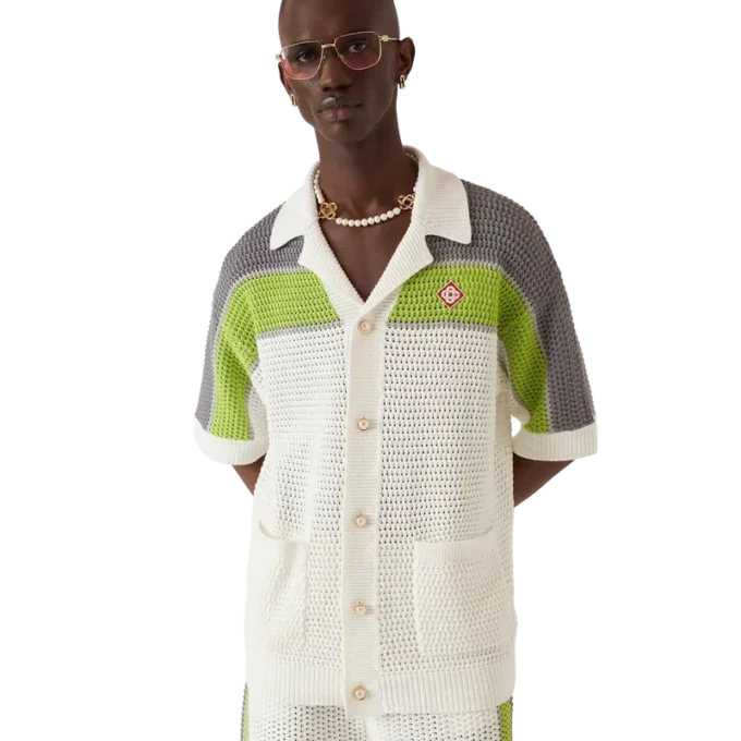 Gestreiftes Häkelhemd