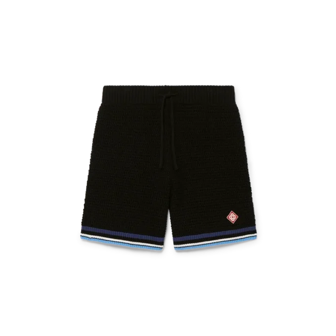 Gothic-Häkel-Shorts