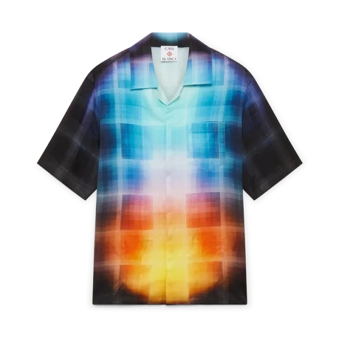 Kurzarmhemd aus Viskosemischung mit Farbverlauf