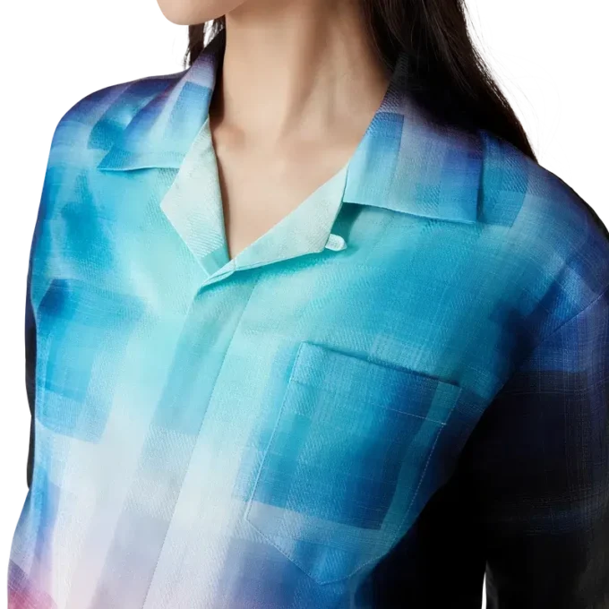 Kurzarmhemd aus Viskosemischung mit Farbverlauf