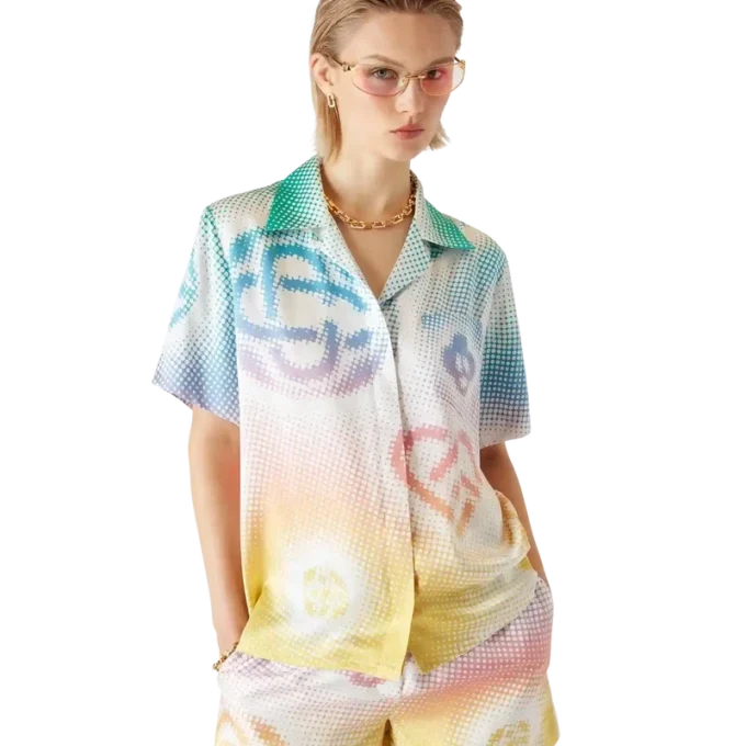 Kurzarmhemd mit Halbton-Logo und kubanischem Kragen