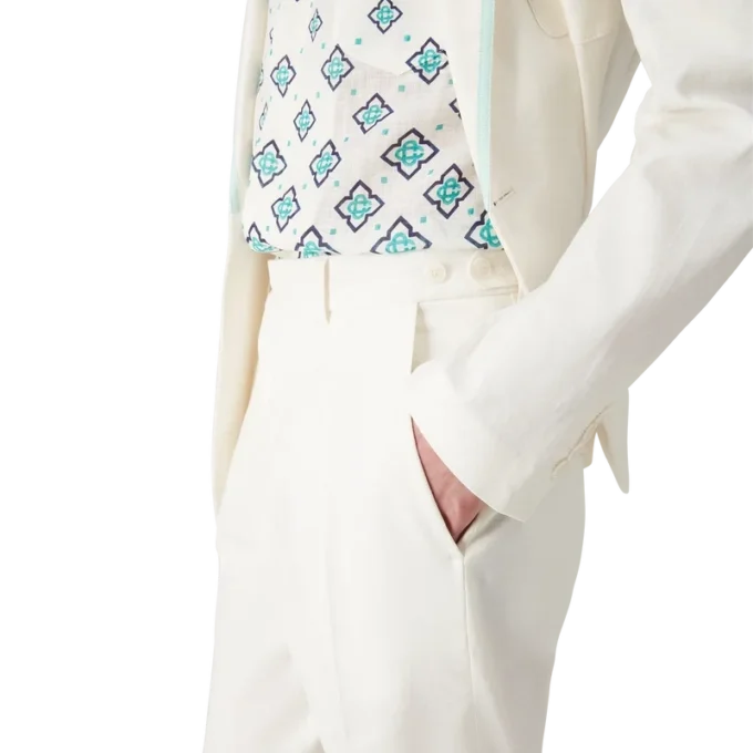 Leinenhose mit Falten