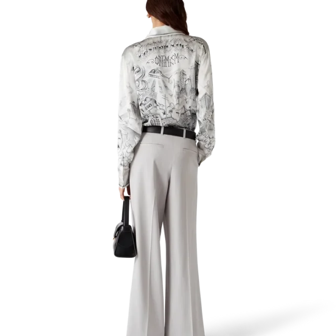 Maßgeschneiderte Hose aus Wolle mit dreifacher Falte