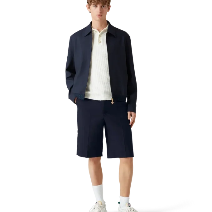 Maßgeschneiderte Shorts aus Wolle Maßgeschneiderte Shorts aus Wolle