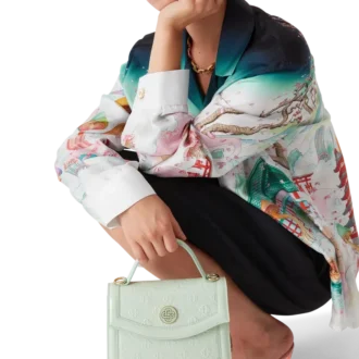 Mini-Jeanne-Tasche mit geprägtem Mint-Monogramm