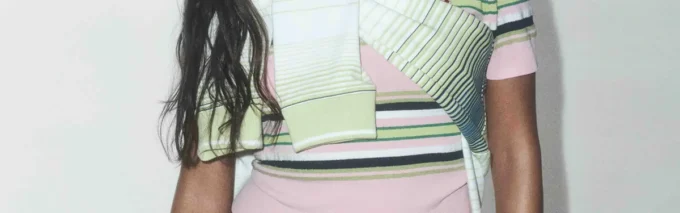 Rosa-grün gestreiftes, tailliertes Poloshirt