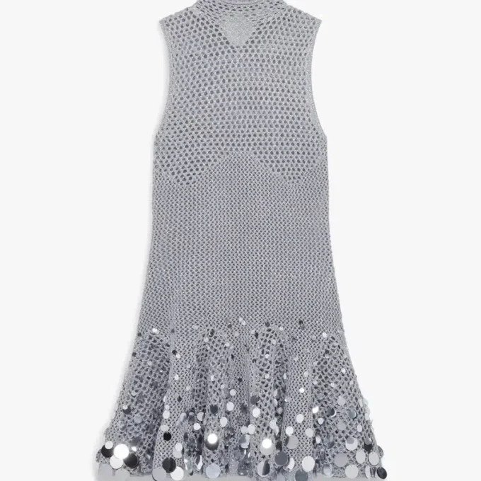 Silbernes Mini-Kleid mit Häkelspiegel