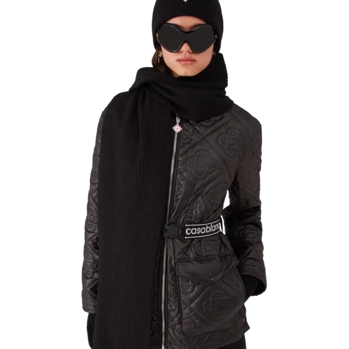 Ski-Schal aus gerippter Wolle Ski-Schal aus gerippter Wolle