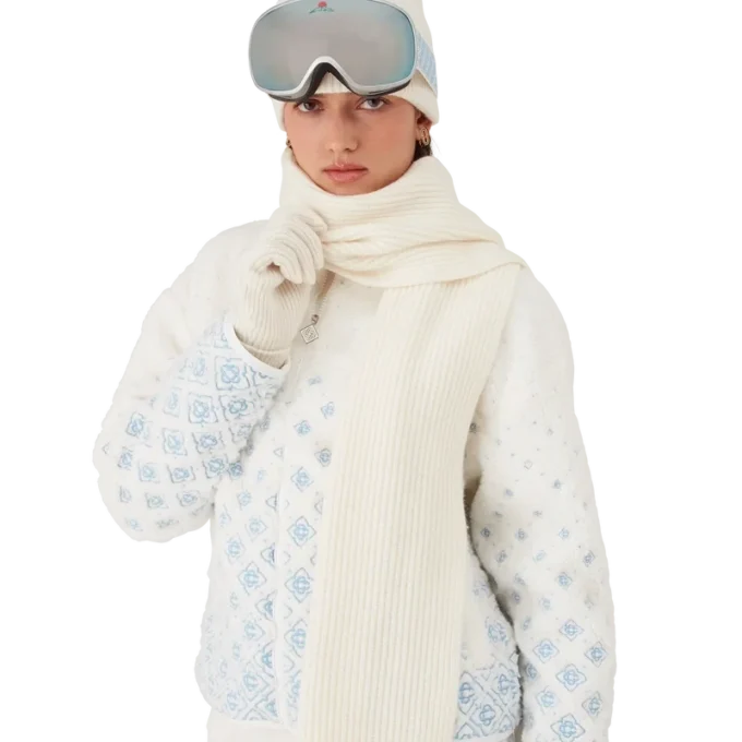 Ski-Schal aus gerippter Wolle Ski-Schal aus gerippter Wolle