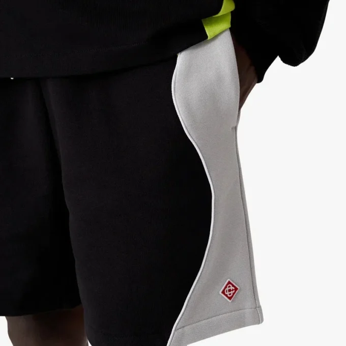 Sweatshorts im Colour-Block-Design