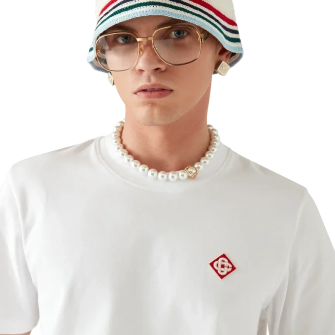 T-Shirt mit Diamant-Logo und kurzen Shorts