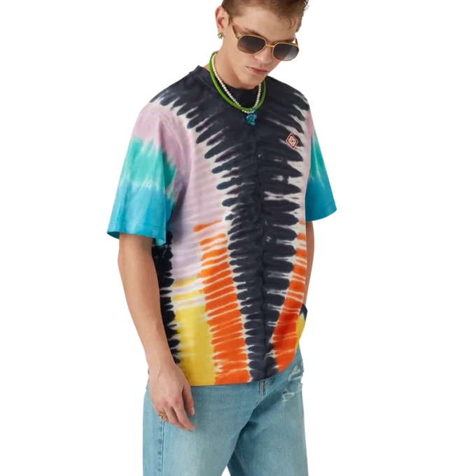T-Shirt mit Farbverlauf im Tie-Dye-Look