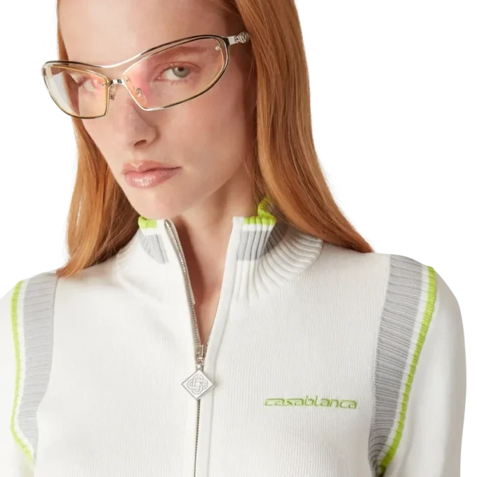 Tenniskleidung mit Reißverschluss