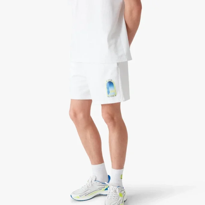 Weiße L’arche-Sweatshorts