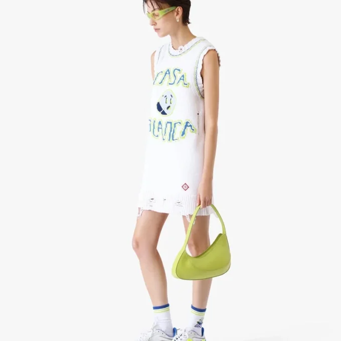 Weißes, handgestricktes Mini-Tank-Kleid